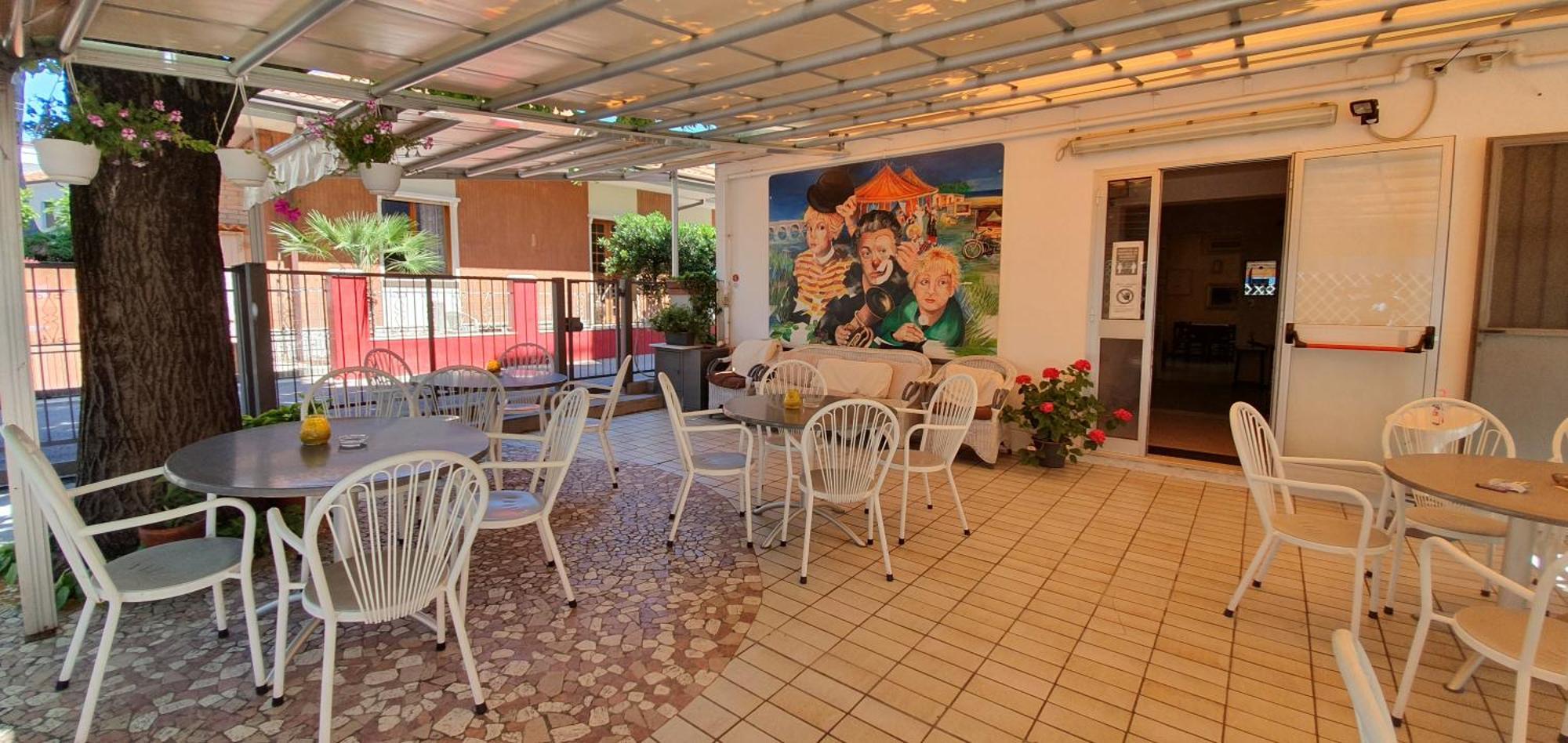 Hotel Eleonora Ρίμινι Εξωτερικό φωτογραφία